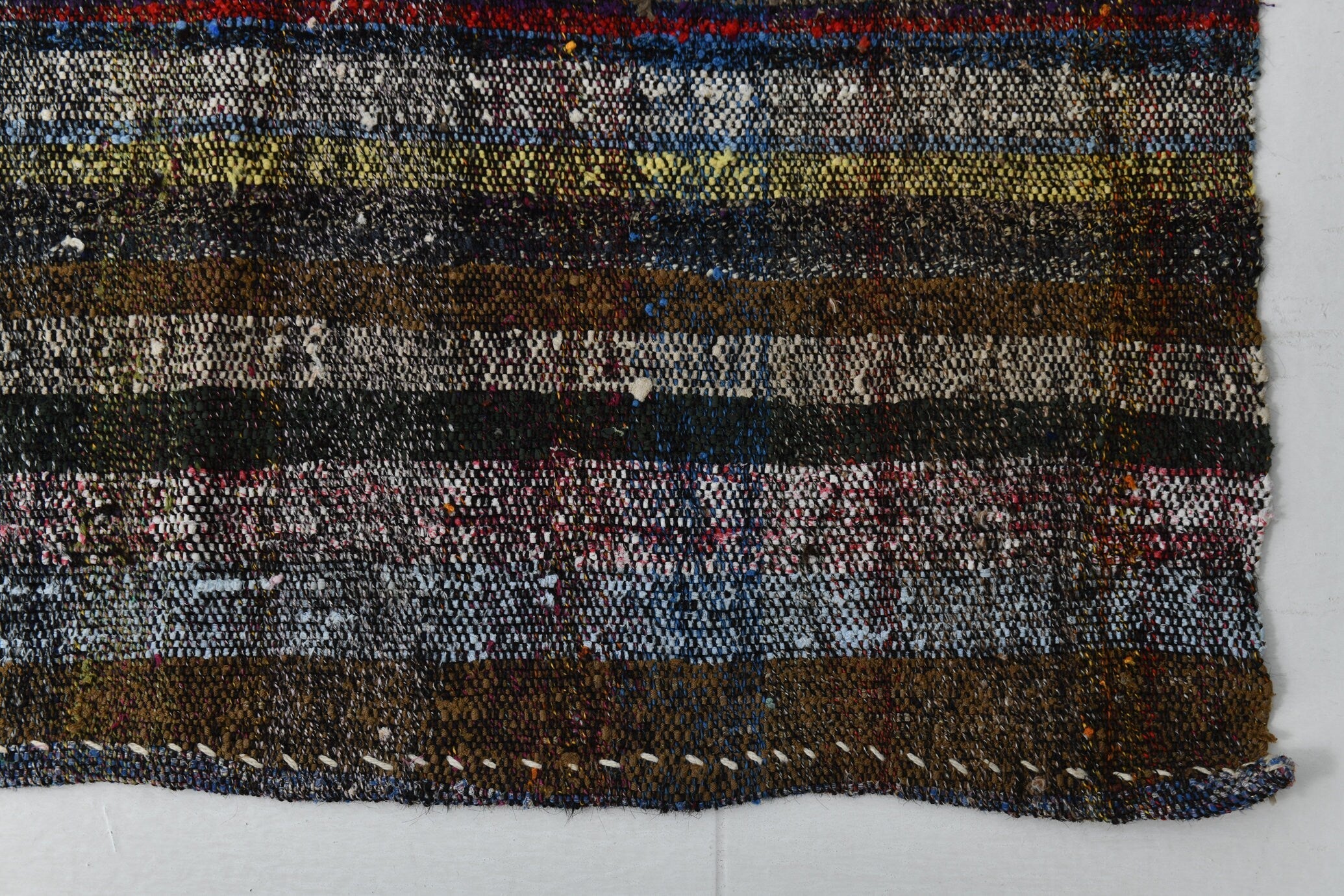 Vintage Kilim 3'9" x 8'11" ft