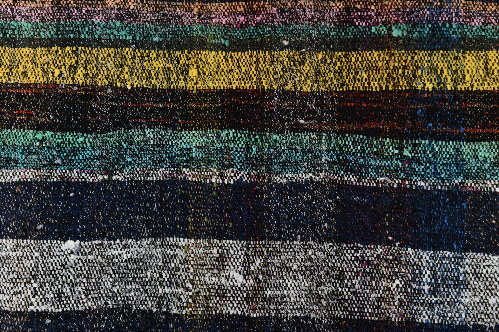 Vintage Kilim 3'9" x 8'11" ft