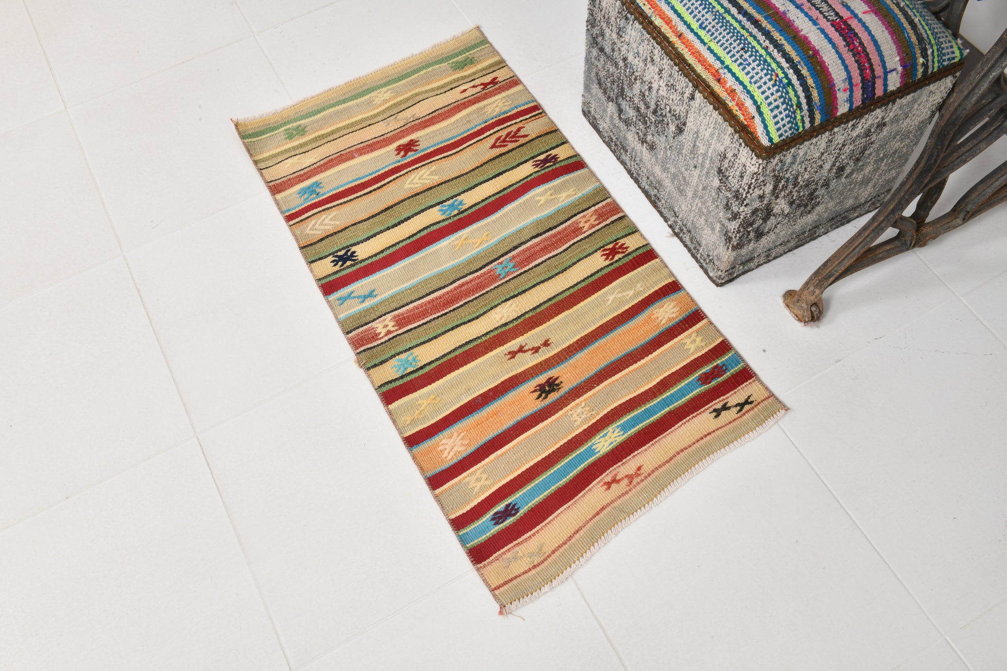 Vintage Kilim Anatolian 1’9’’ x 3’4’’ ft