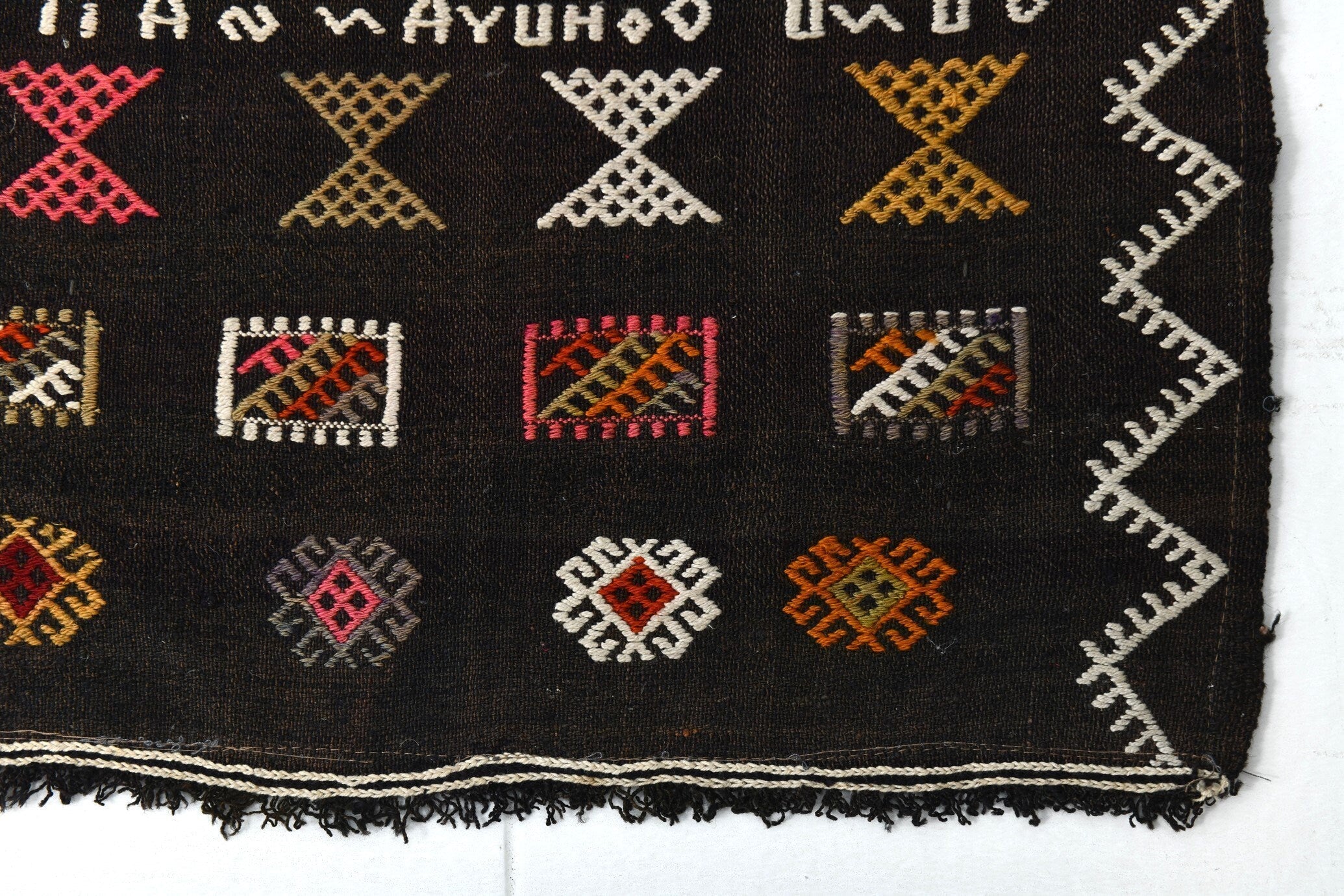 Vintage Kilim Anatolian 1’9’’ x 8’0’’ ft