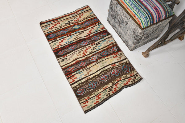 Vintage Kilim Anatolian 2’0’’ x 3’4’’ ft