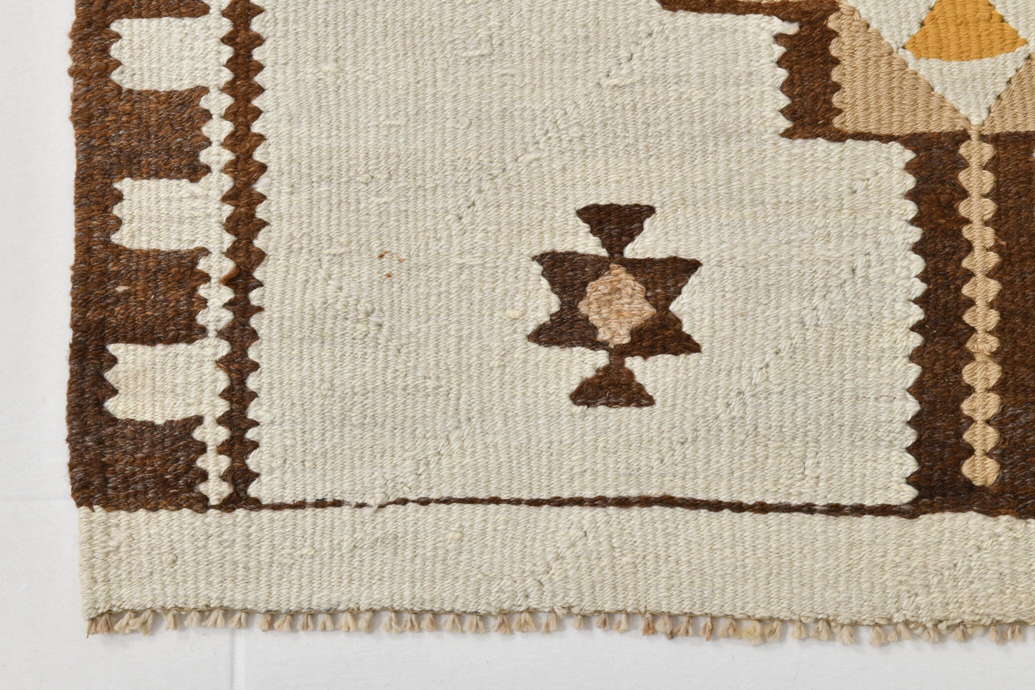 Vintage Kilim Anatolian 2’10’’ x 9’4’’ ft