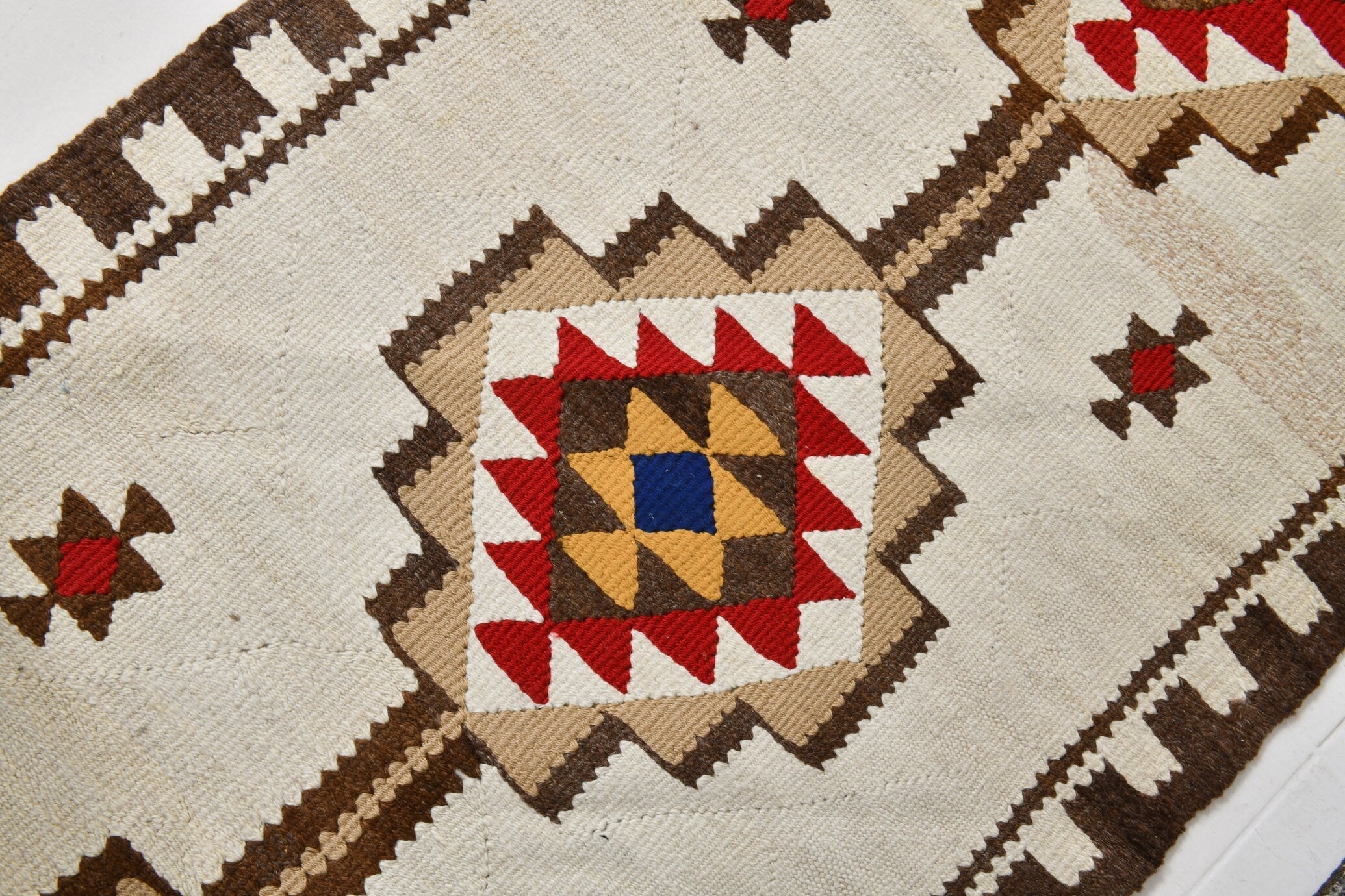Vintage Kilim Anatolian 2’10’’ x 9’4’’ ft