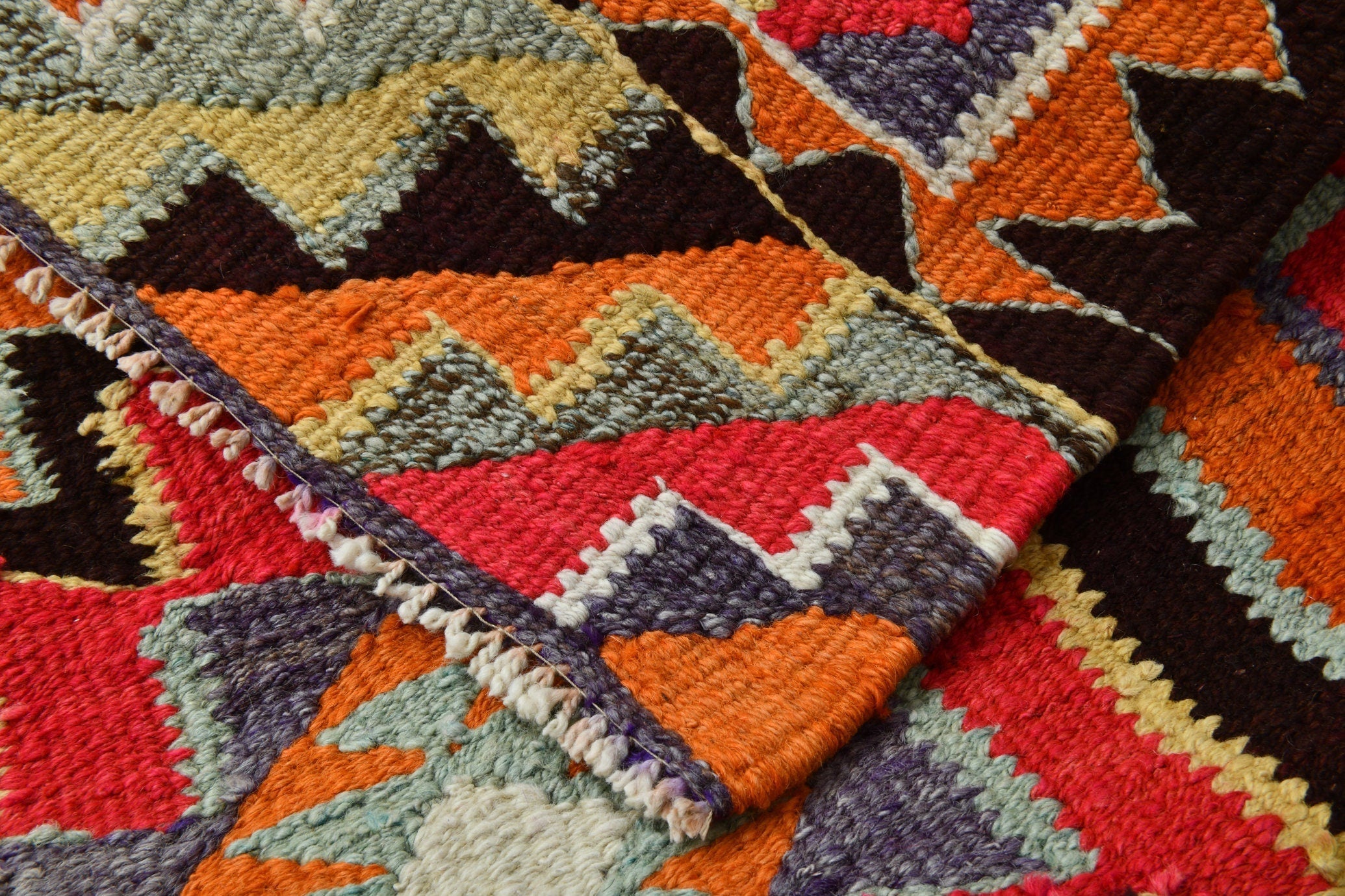 Vintage Kilim Anatolian 2’11’’ x 11’4’’ ft