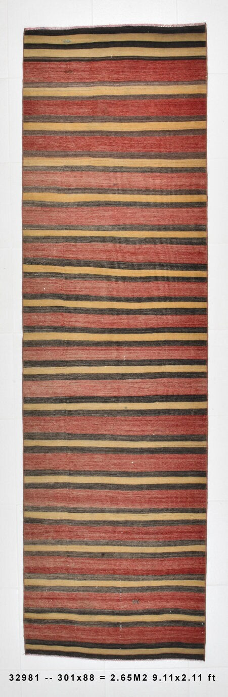 Vintage Kilim Anatolian 2’11’’ x 9’11’’ ft