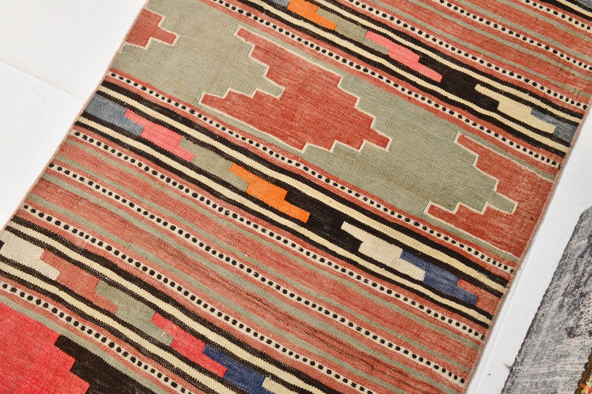 Vintage Kilim Anatolian 2’11’’ x 9’5’’ ft