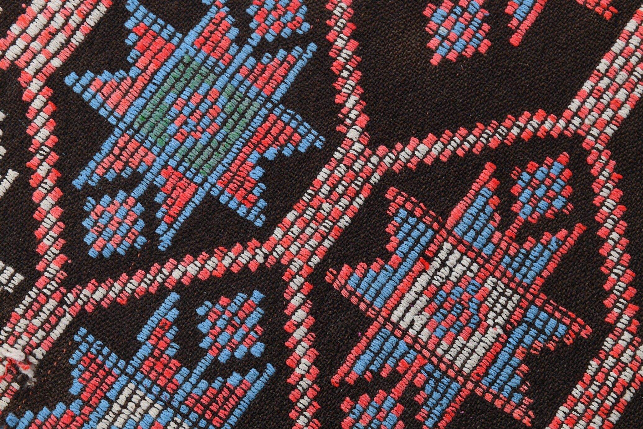 Vintage Kilim Anatolian 2'4" x 8'6" ft