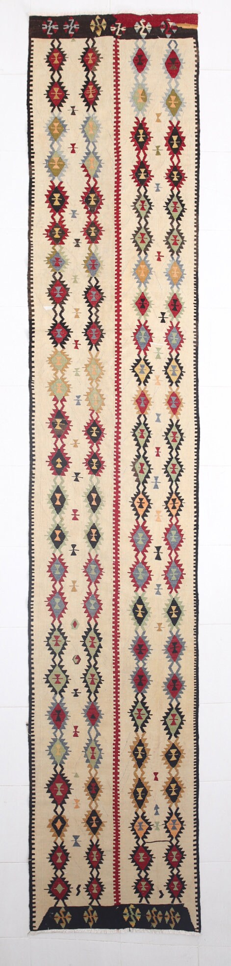 Vintage Kilim Anatolian 2’9’’ x 15’5’’ ft