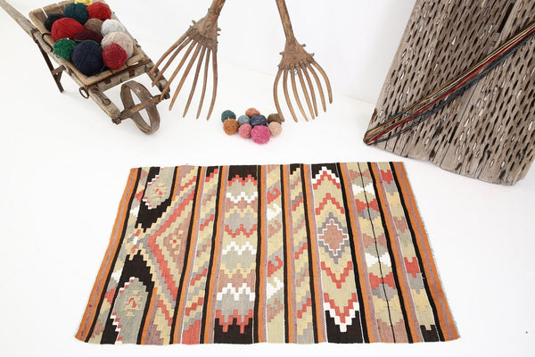 Vintage Kilim Anatolian 2'9" x 4'4" ft