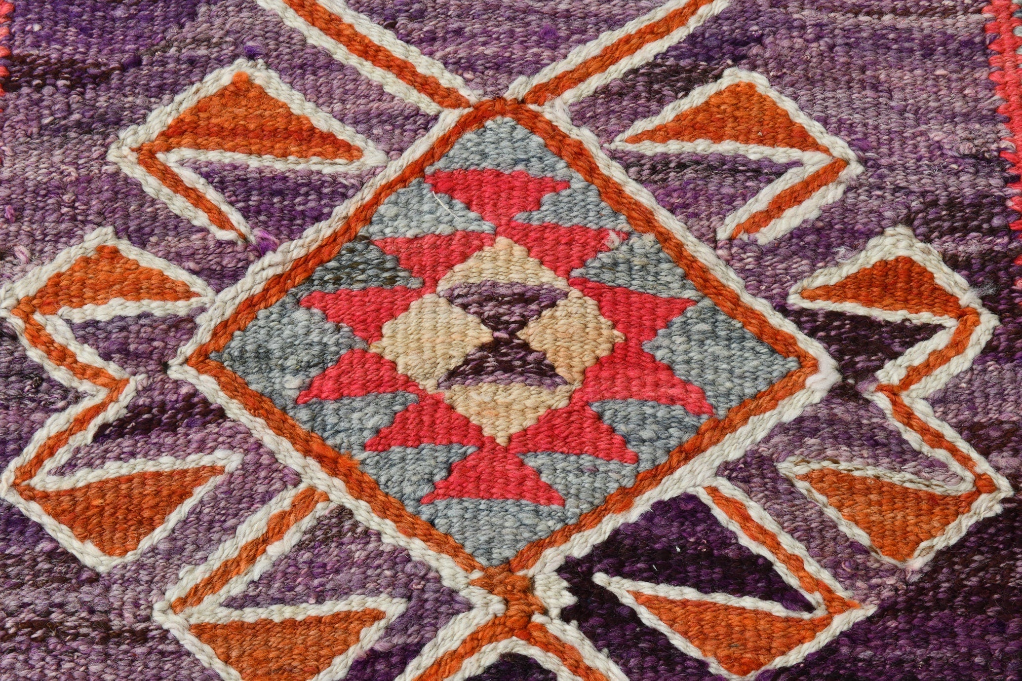 Vintage Kilim Anatolian 3’0’’ x 9’5’’ ft