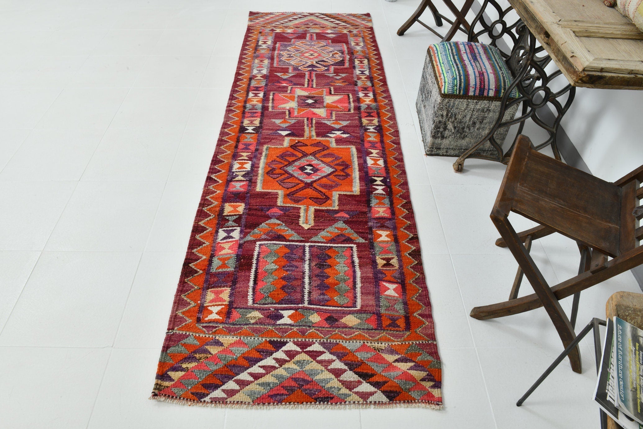 Vintage Kilim Anatolian 3’0’’ x 9’5’’ ft