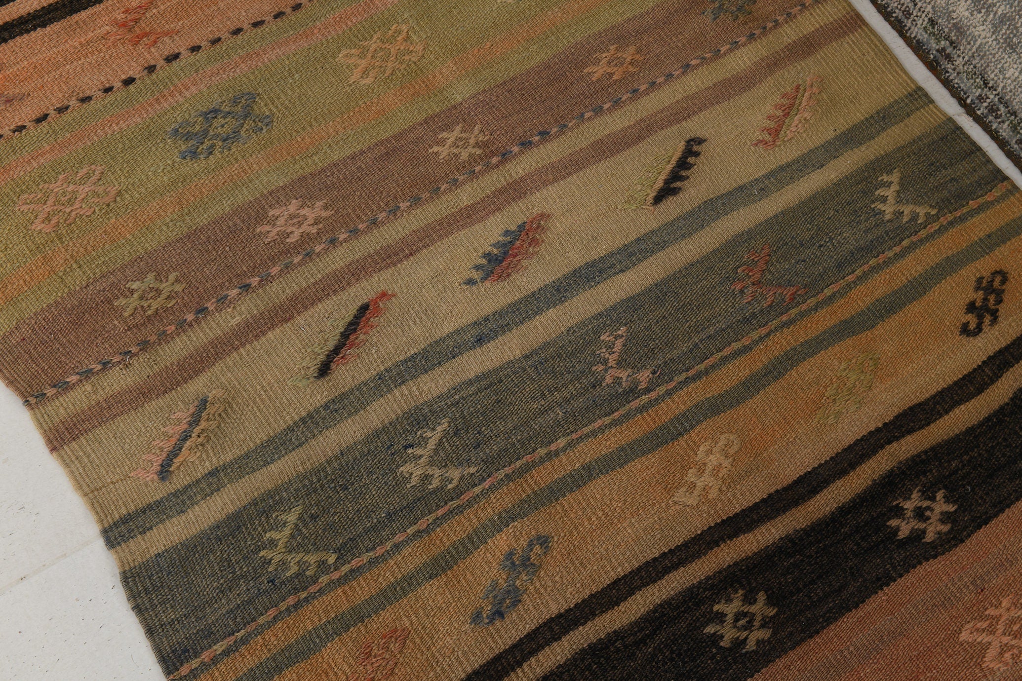 Vintage Kilim Anatolian 3'3" x 9'3" ft