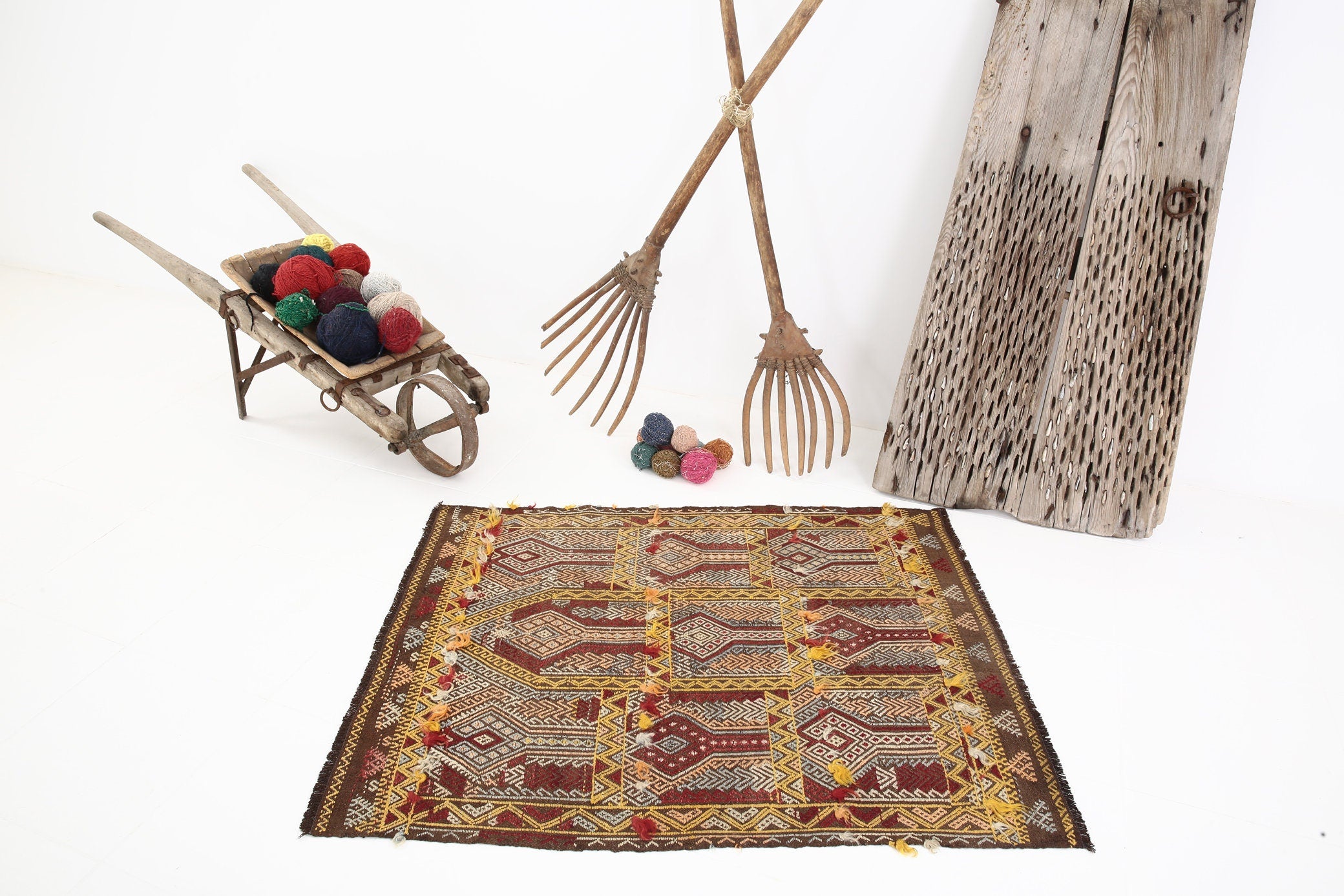 Vintage Kilim Anatolian 3'5" x 4'5" ft