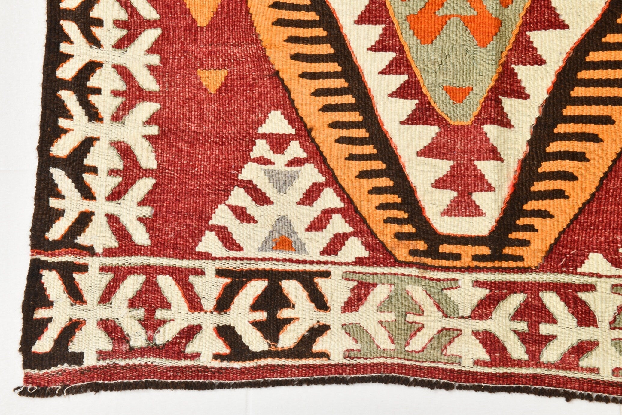 Vintage Kilim Anatolian 3’5’’ x 6’8’’ ft