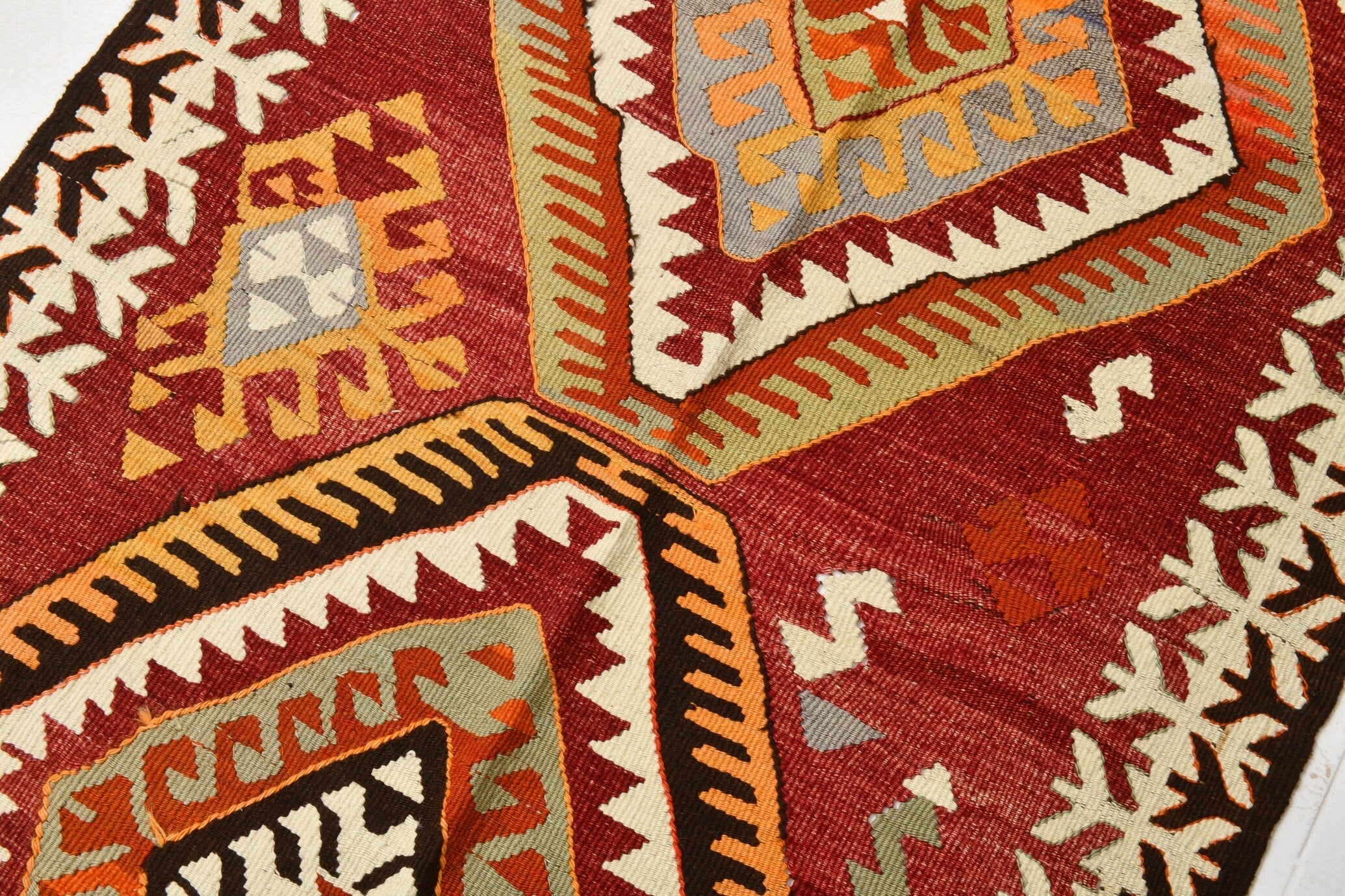 Vintage Kilim Anatolian 3’5’’ x 6’8’’ ft