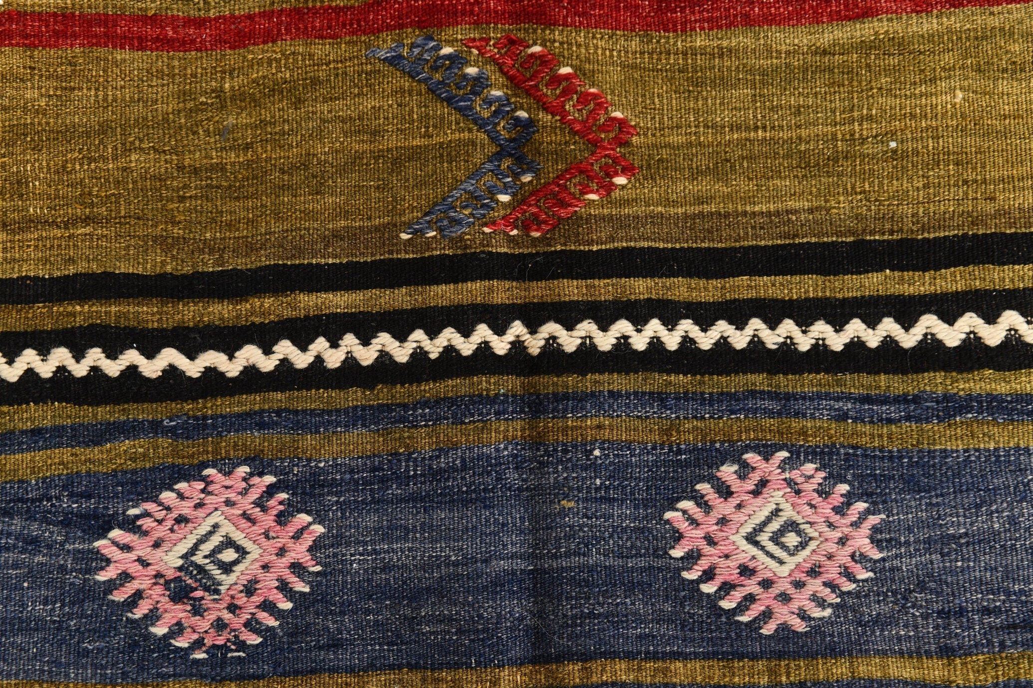 Vintage Kilim Anatolian 4'10" x 6'10" ft