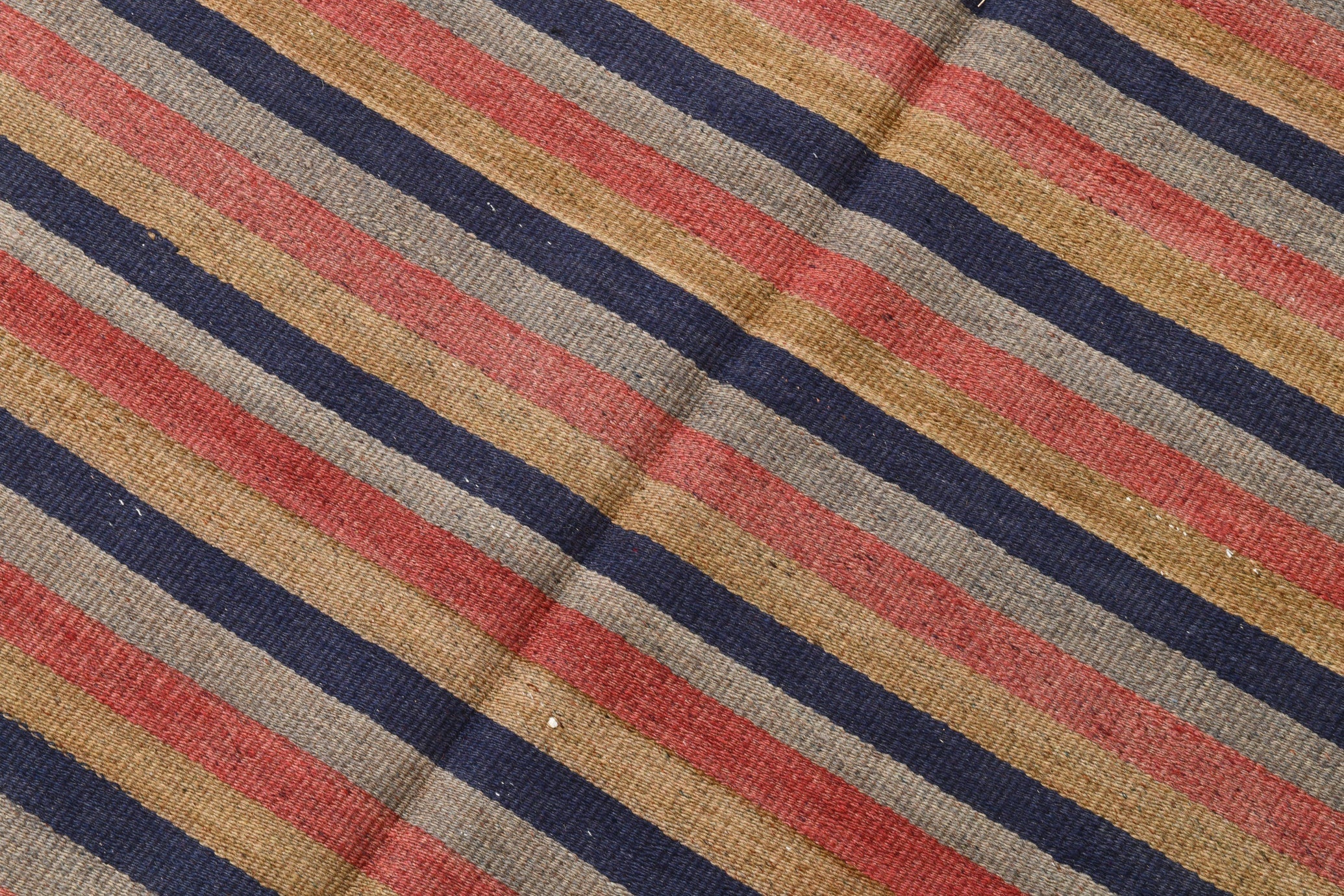 Vintage Kilim Anatolian 4’10’’ x 6’10’’ ft
