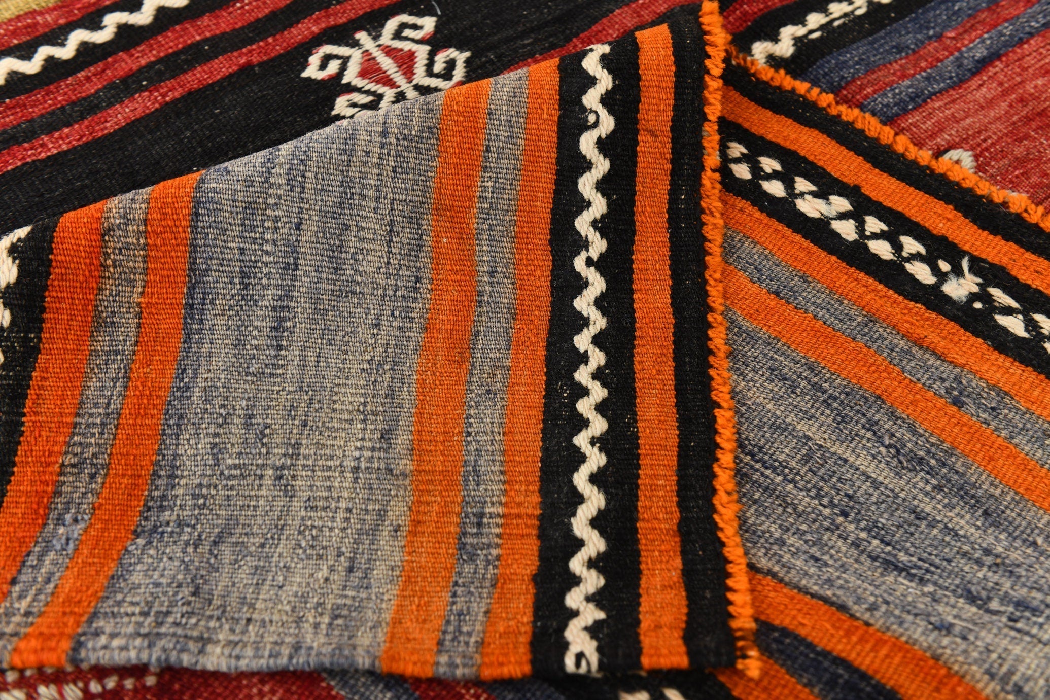 Vintage Kilim Anatolian 4'10" x 6'10" ft