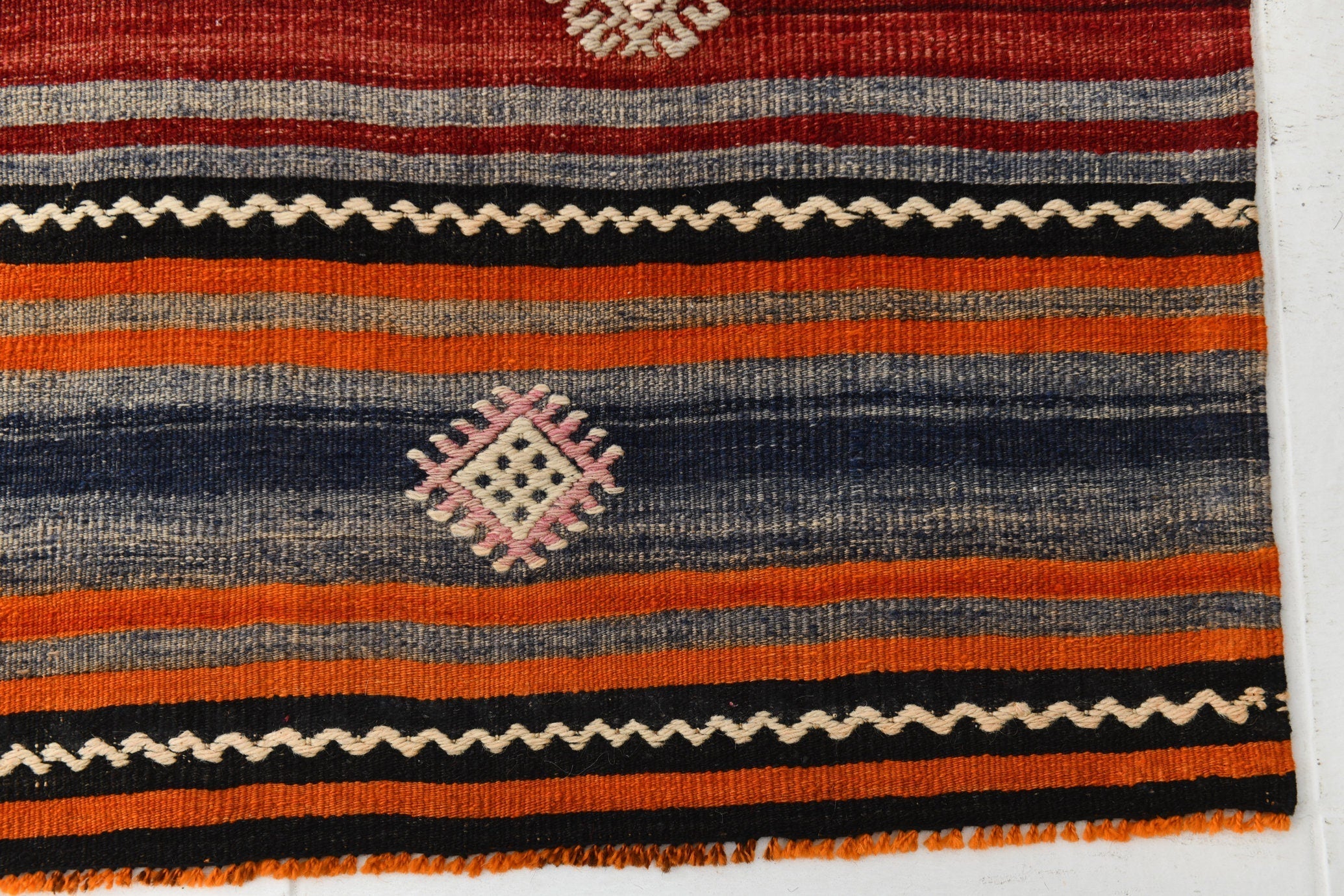 Vintage Kilim Anatolian 4'10" x 6'10" ft