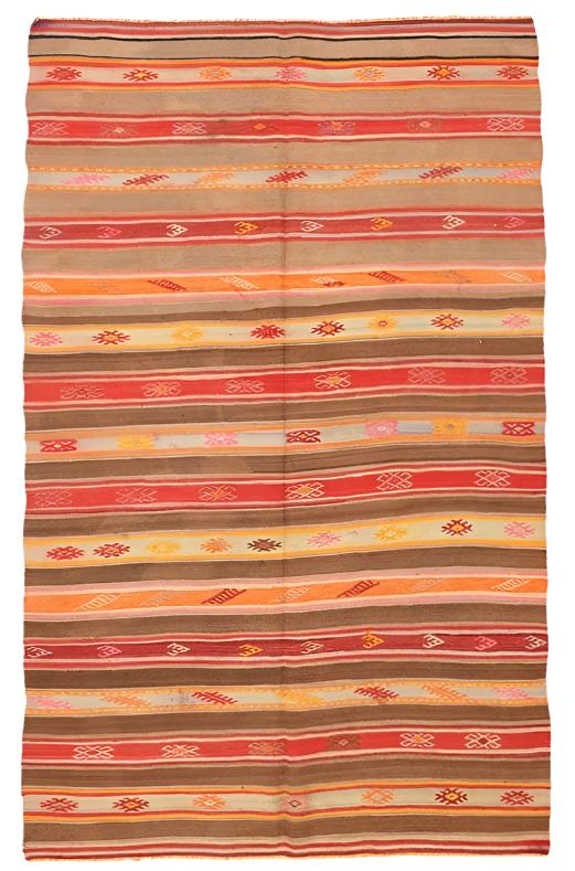 Vintage Kilim Anatolian 4’10’’ x 7’10’’ ft