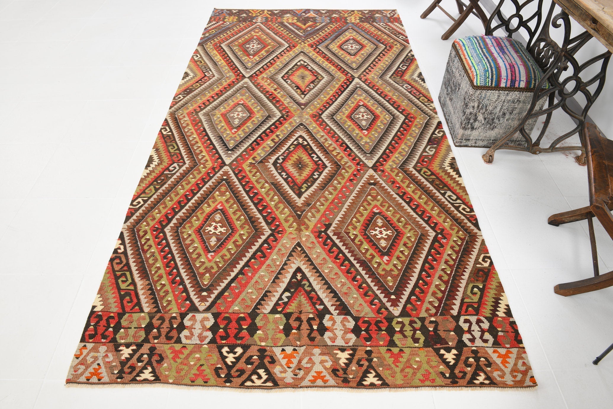Vintage Kilim Anatolian 4'10" x 9'9" ft