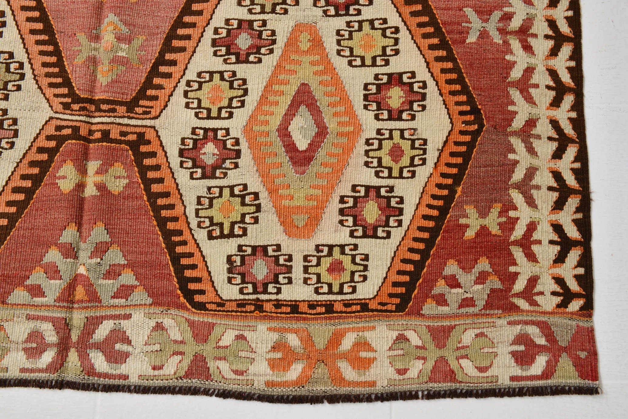 Vintage Kilim Anatolian 4’11’’ x 10’11’’ ft