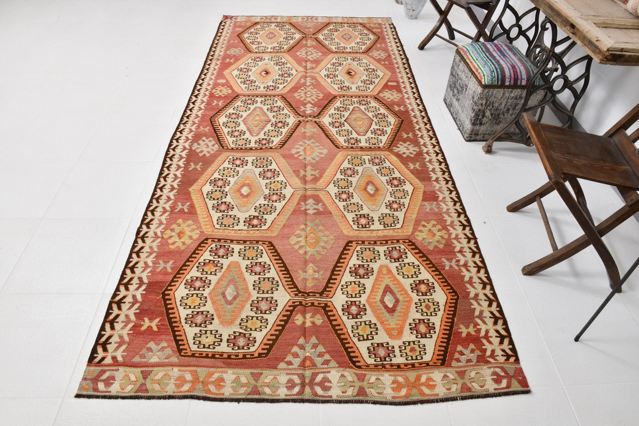 Vintage Kilim Anatolian 4’11’’ x 10’11’’ ft