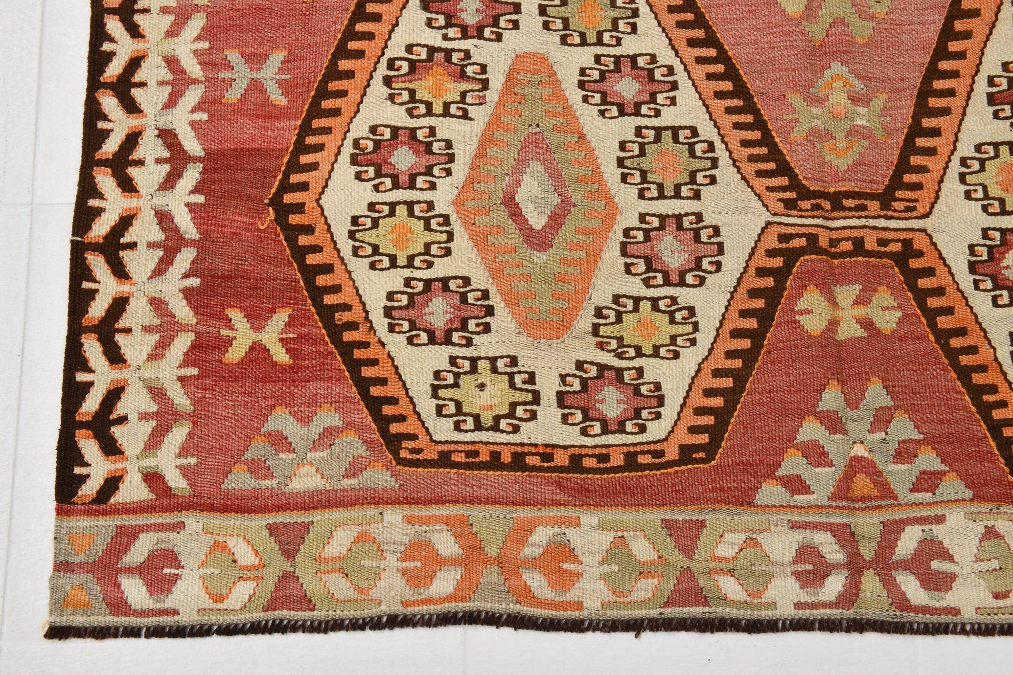 Vintage Kilim Anatolian 4’11’’ x 10’11’’ ft