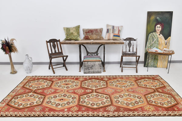 Vintage Kilim Anatolian 4’11’’ x 10’11’’ ft