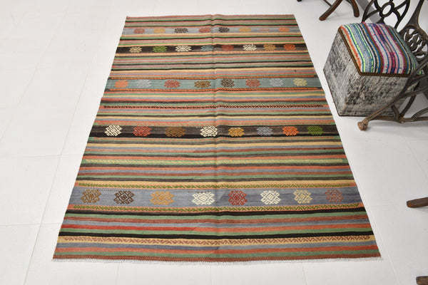 Vintage Kilim Anatolian 4'11" x 6'11" ft