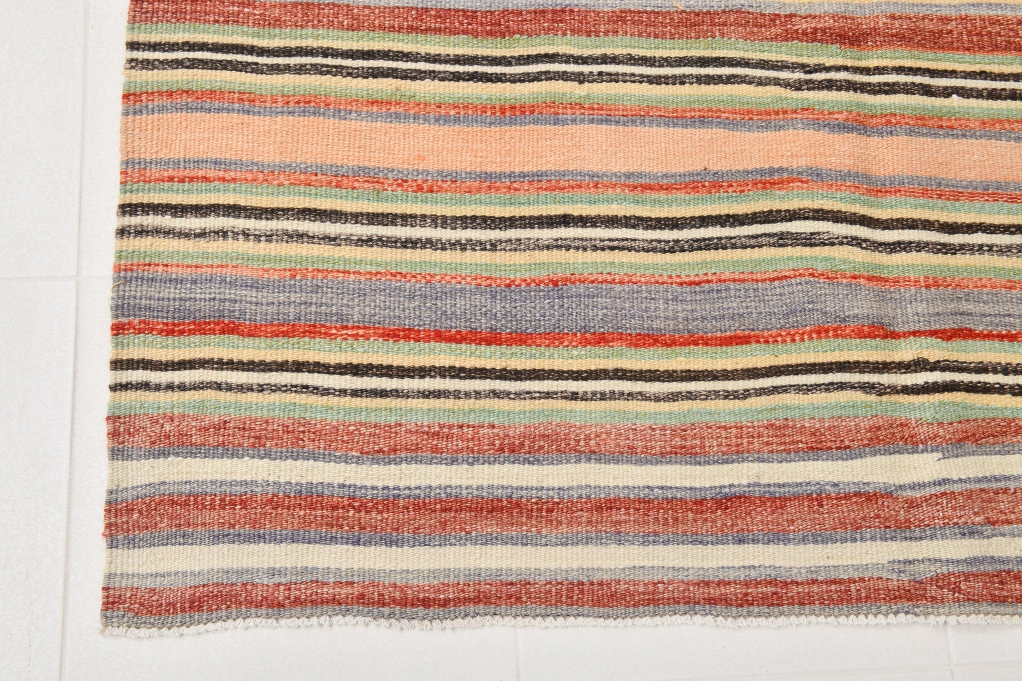 Vintage Kilim Anatolian 4’11’’ x 8’1’’ ft