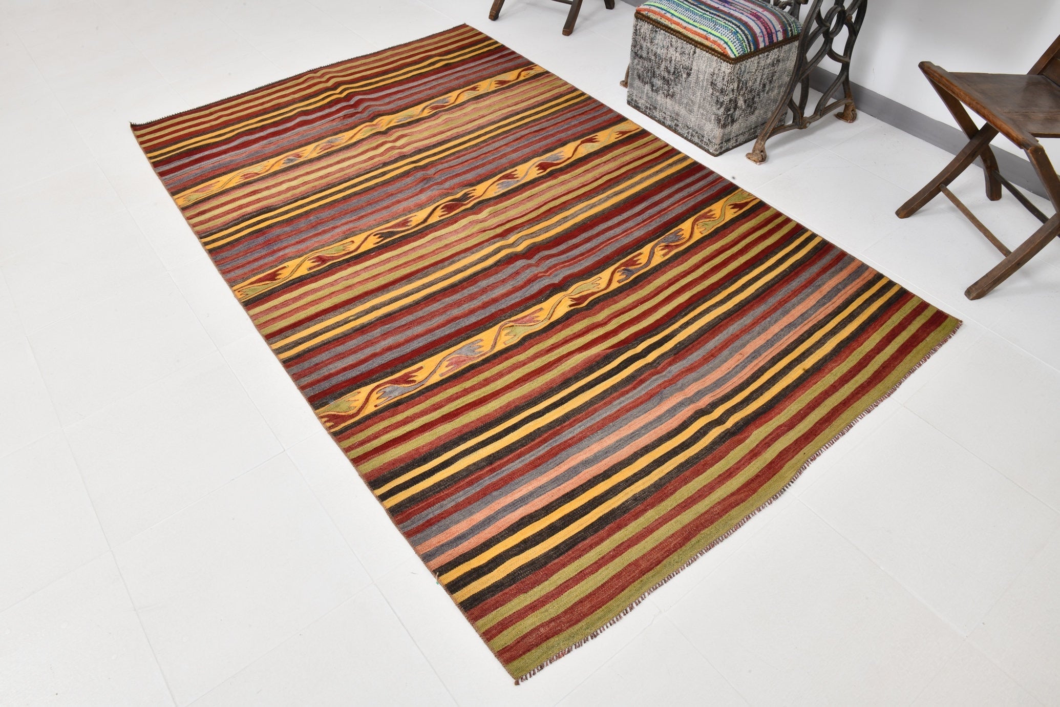 Vintage Kilim Anatolian 4'11" x 8'2" ft