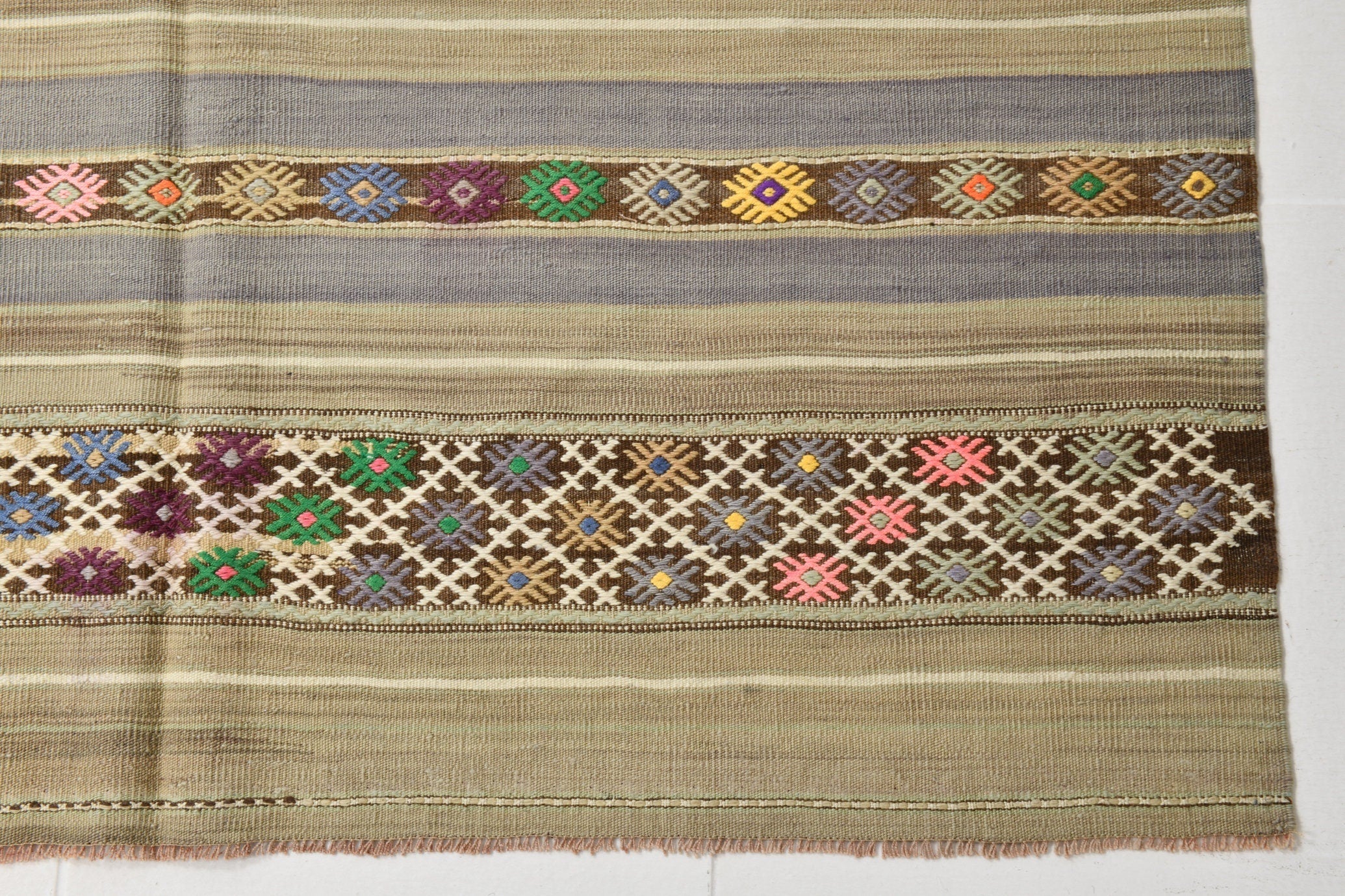 Vintage Kilim Anatolian 4'7" x 7'11" ft