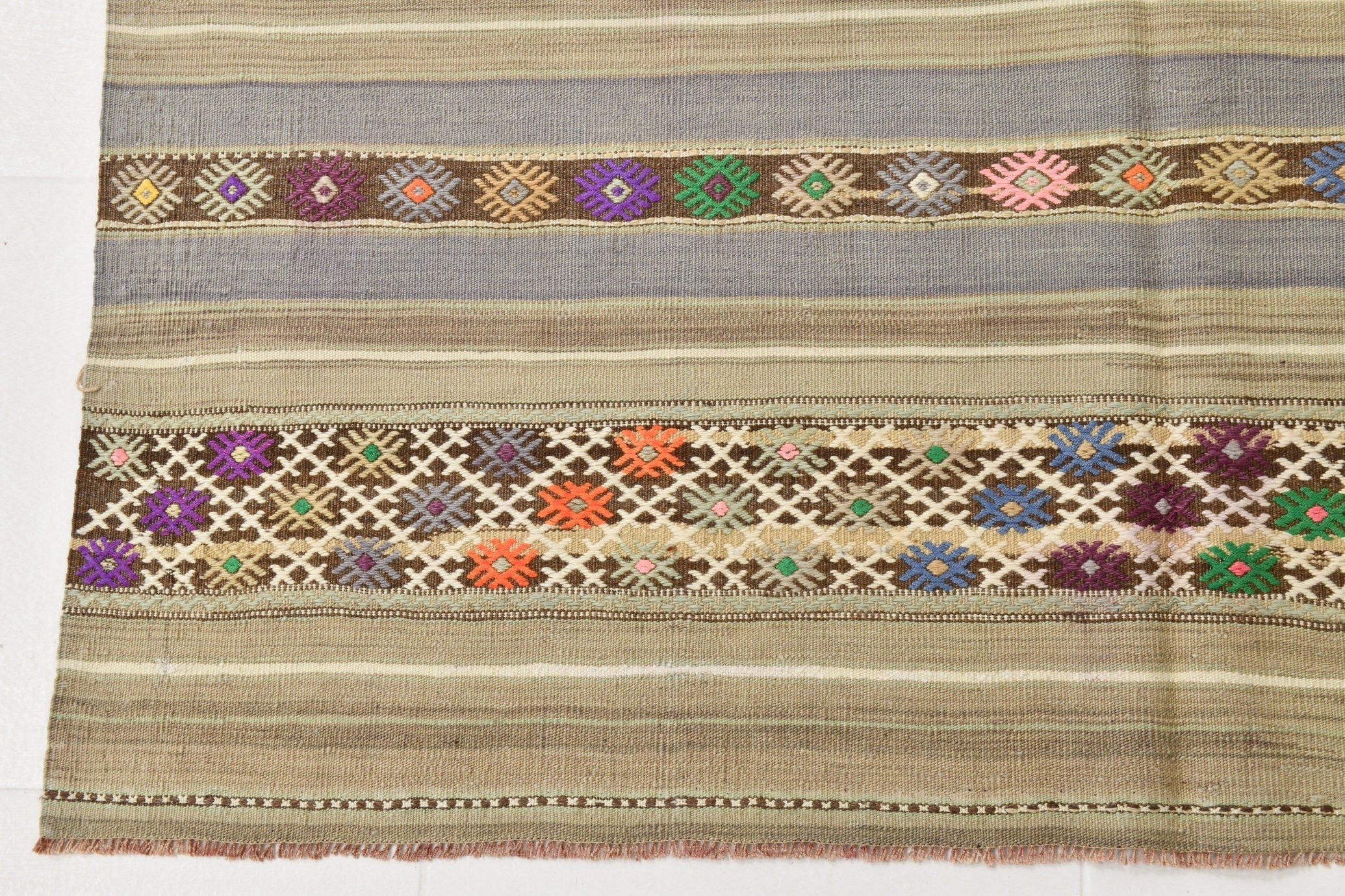 Vintage Kilim Anatolian 4'7" x 7'11" ft