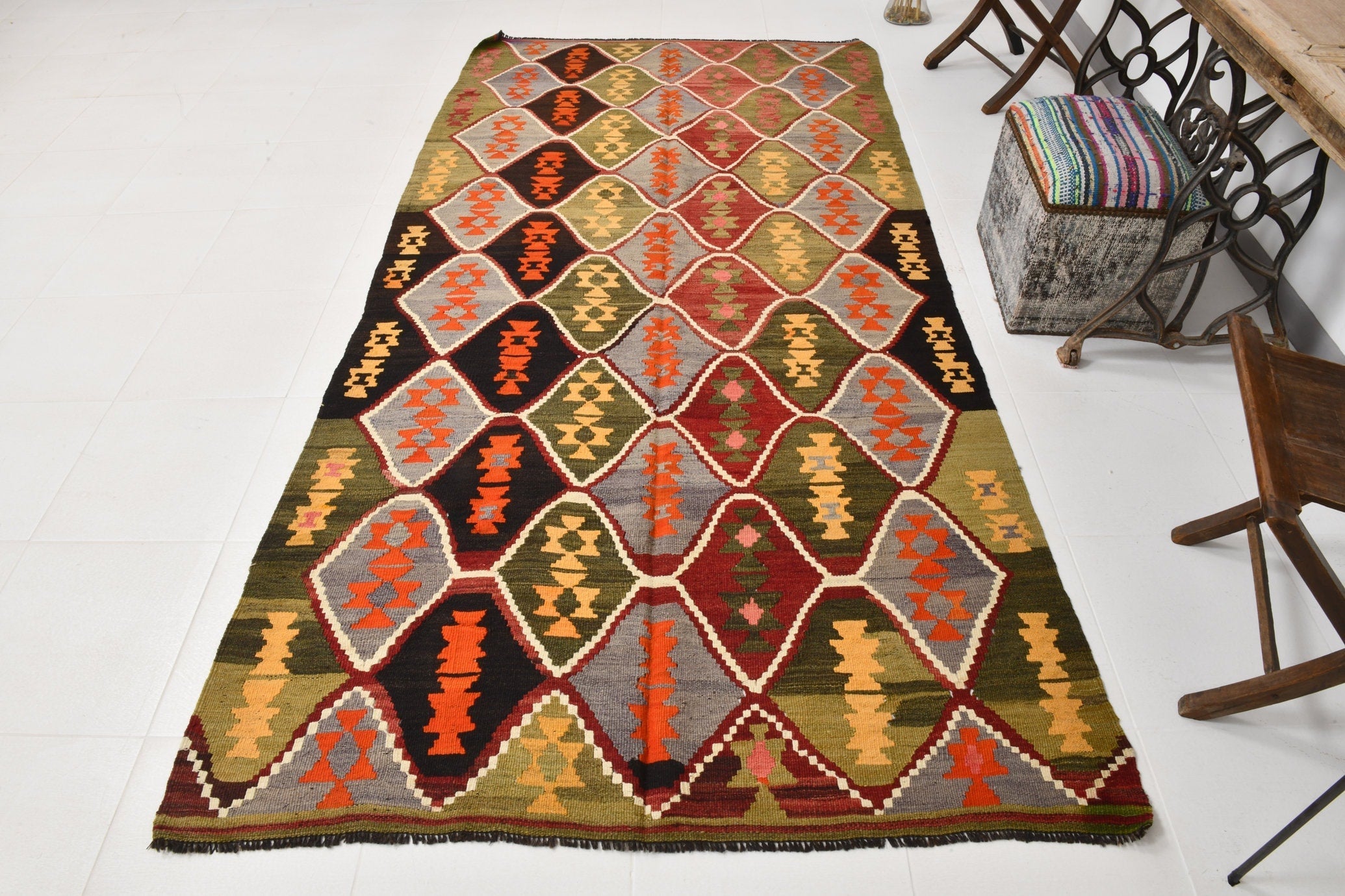 Vintage Kilim Anatolian 4'9" x 6'3" ft