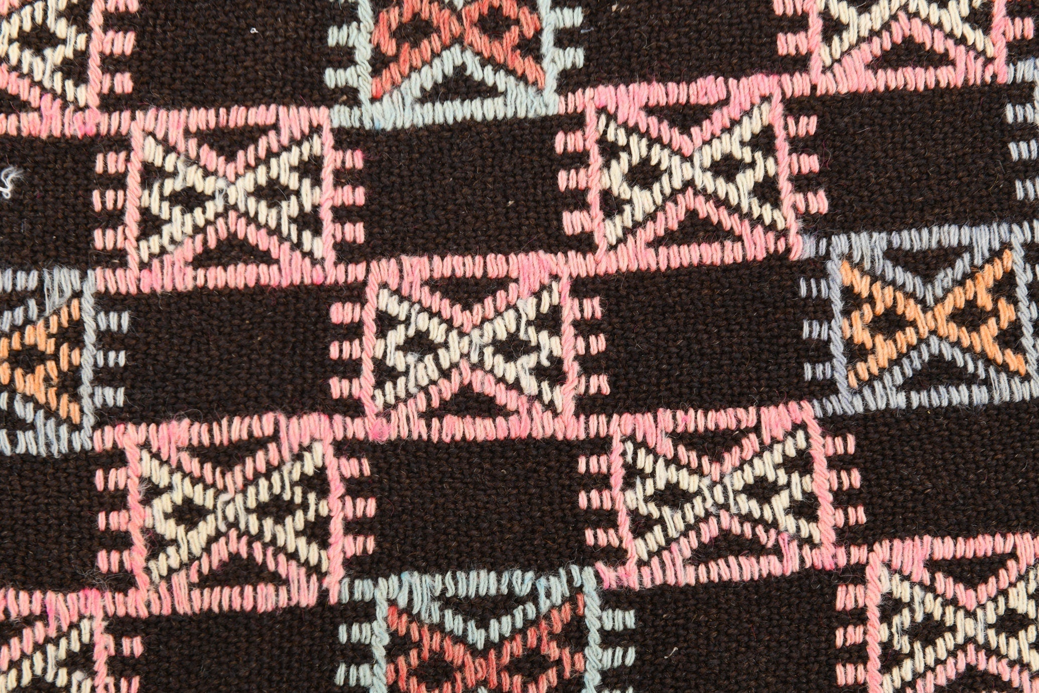 Vintage Kilim Anatolian 4’9’’ x 8’6’’ ft