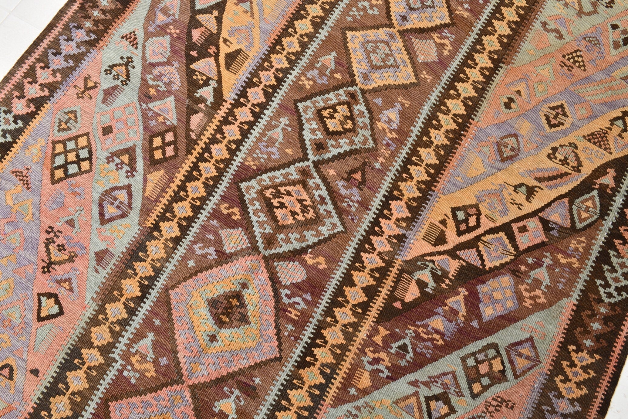 Vintage Kilim Anatolian 4'9" x 8'9" ft