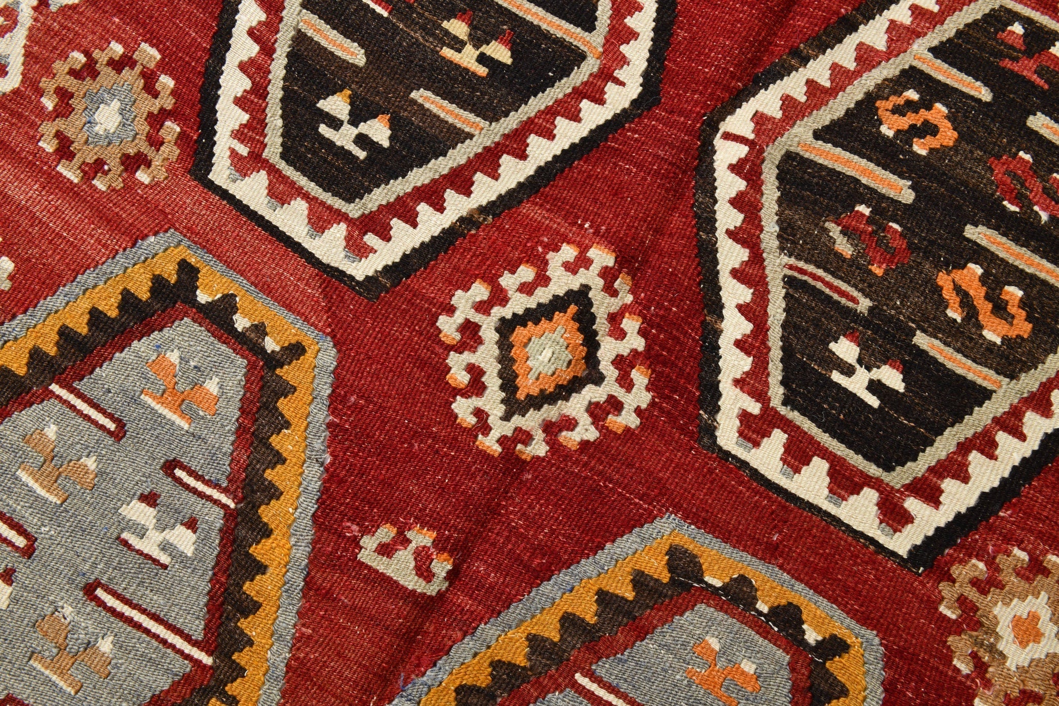 Vintage Kilim Anatolian 5’1’’ x 10’2’’ ft