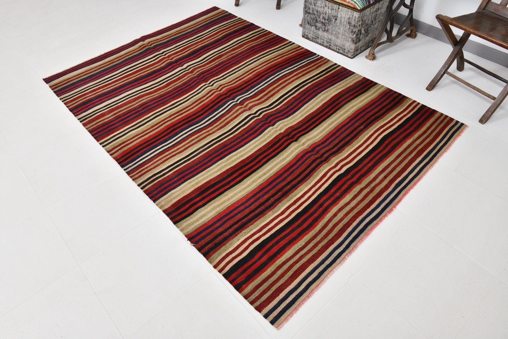 Vintage Kilim Anatolian 5’1’’ x 7’6’’ ft