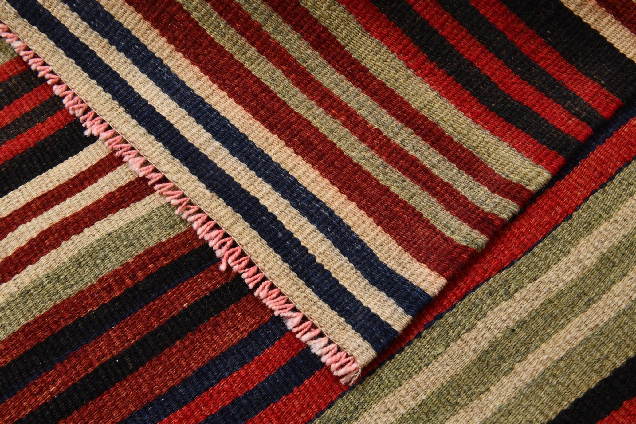 Vintage Kilim Anatolian 5’1’’ x 7’6’’ ft