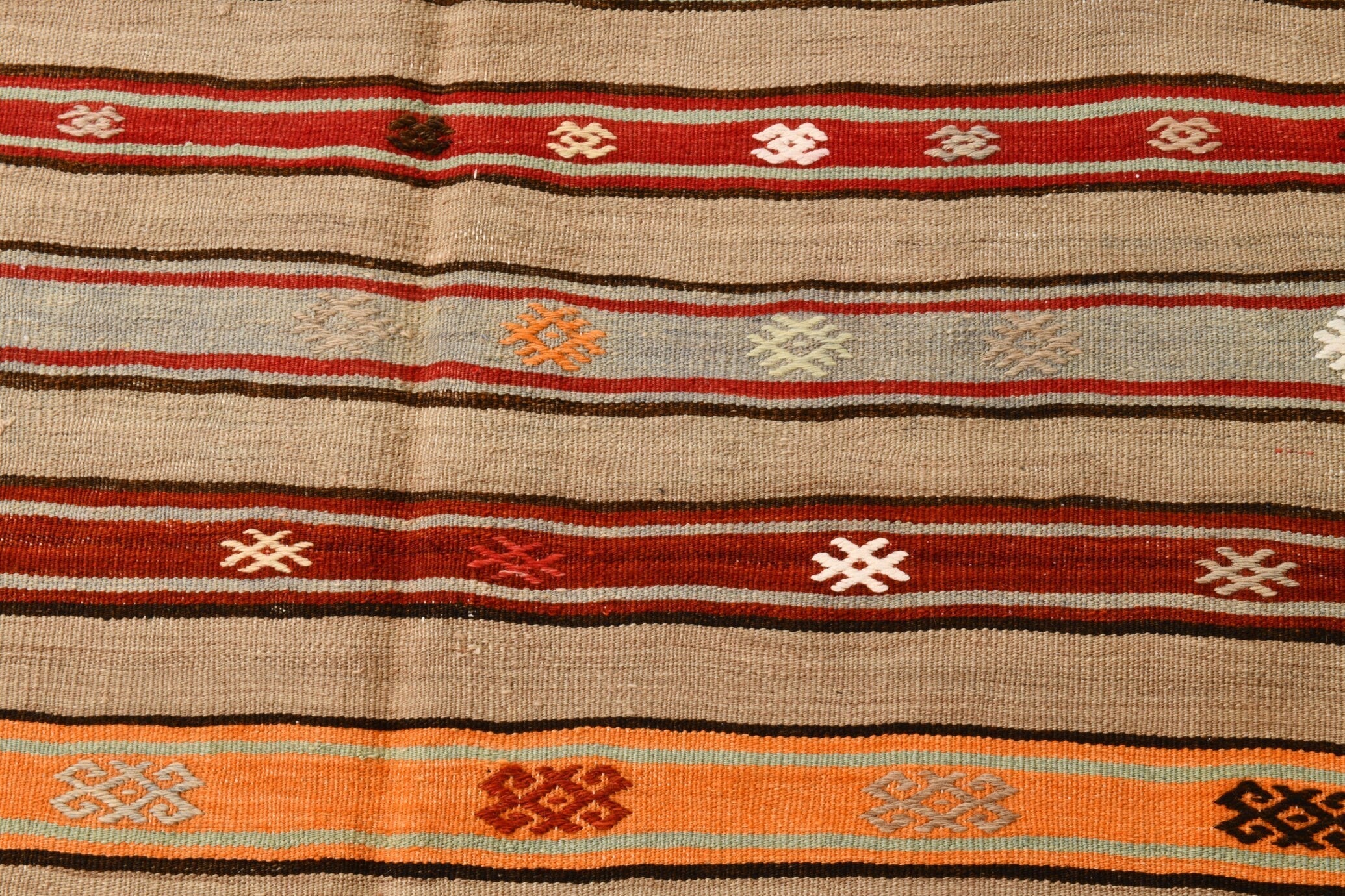 Vintage Kilim Anatolian 5’1’’ x 8’1’’ ft