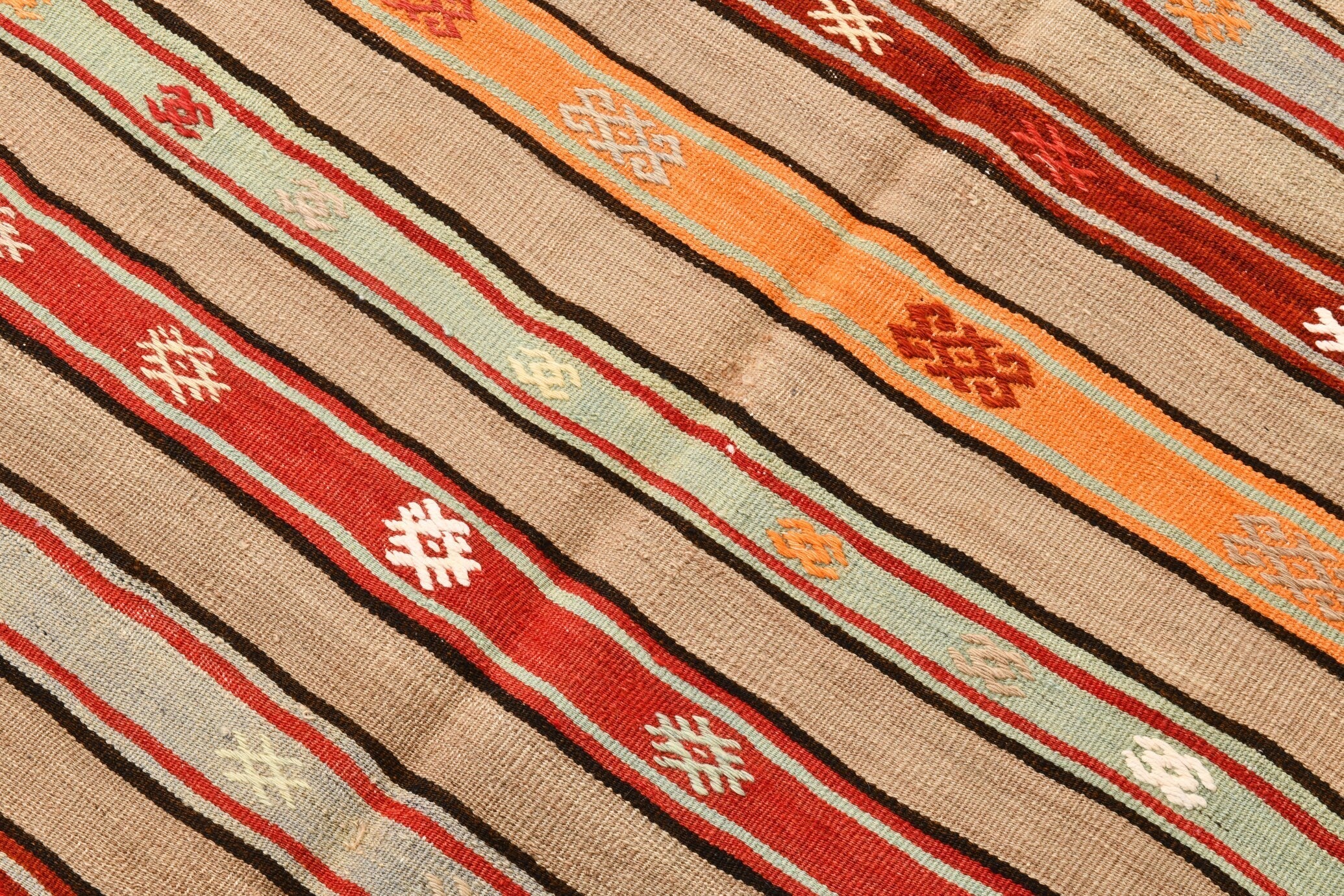 Vintage Kilim Anatolian 5’1’’ x 8’1’’ ft