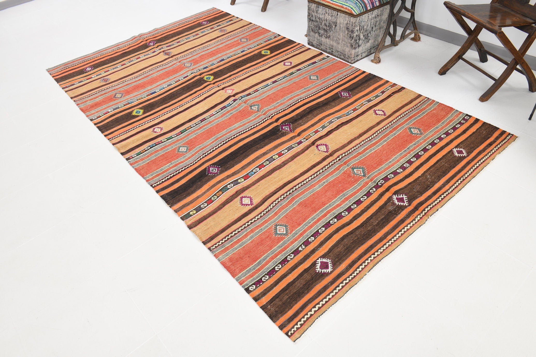 Vintage Kilim Anatolian 5’1’’ x 9’5’’ ft