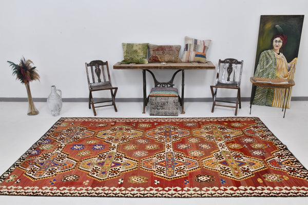 Vintage Kilim Anatolian 5’10’’ x 10’6’’ ft
