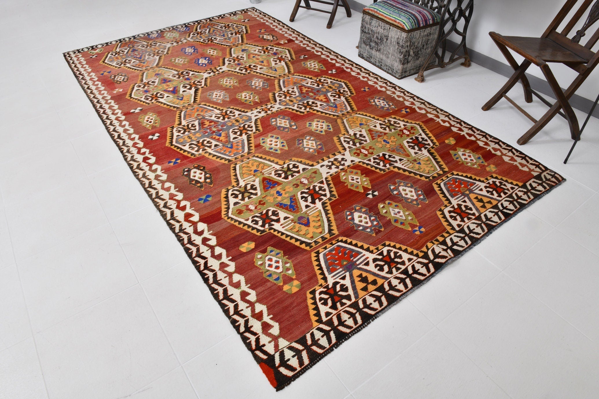Vintage Kilim Anatolian 5’10’’ x 10’6’’ ft