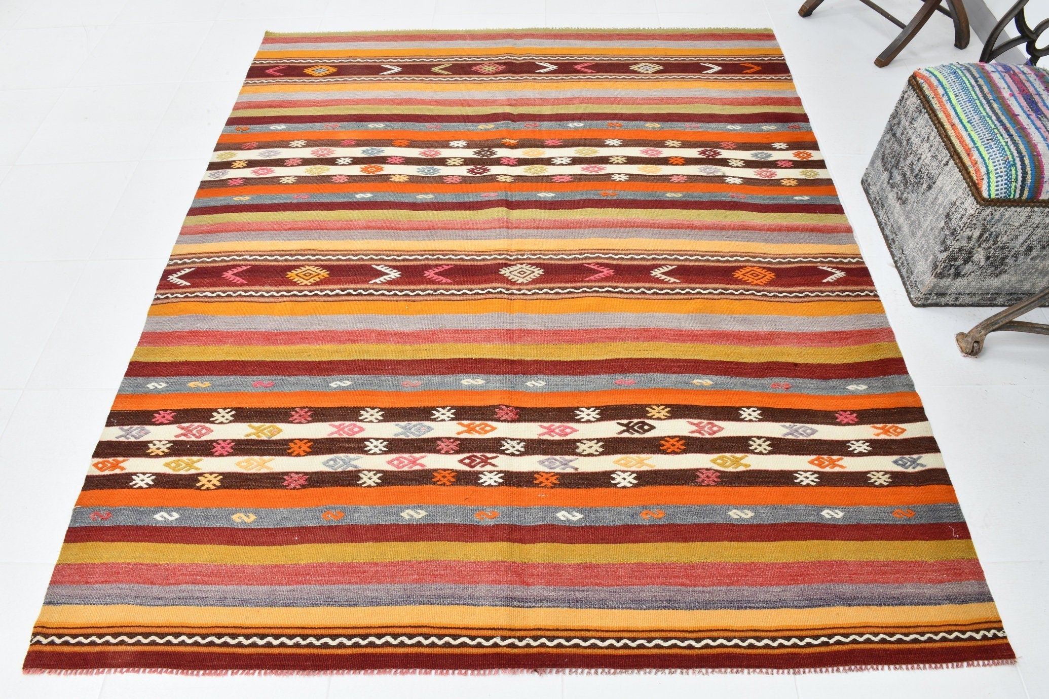 Vintage Kilim Anatolian 5'10" x 6'11" ft