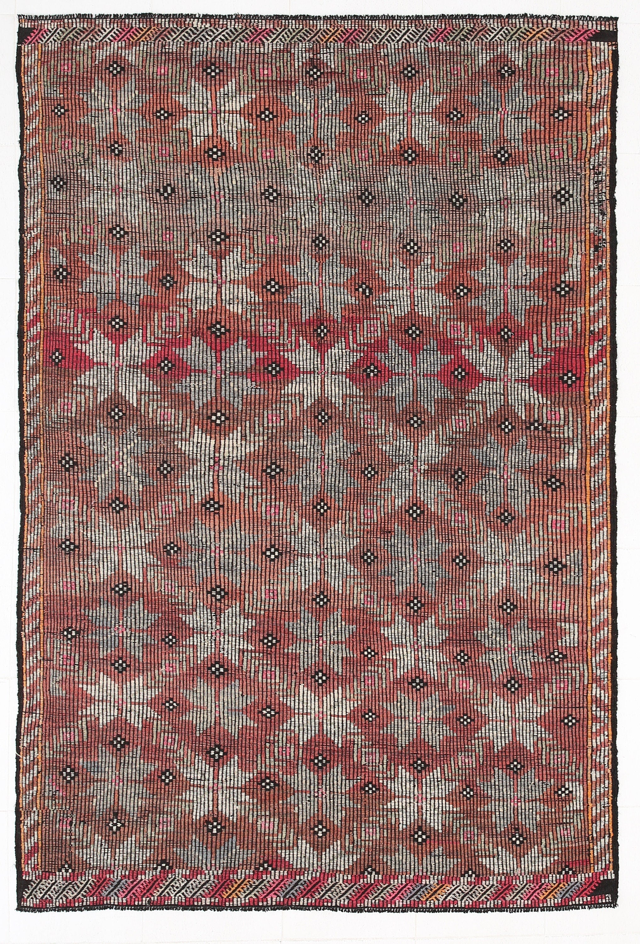 Vintage Kilim Anatolian 5’10’’ x 8’10’’ ft