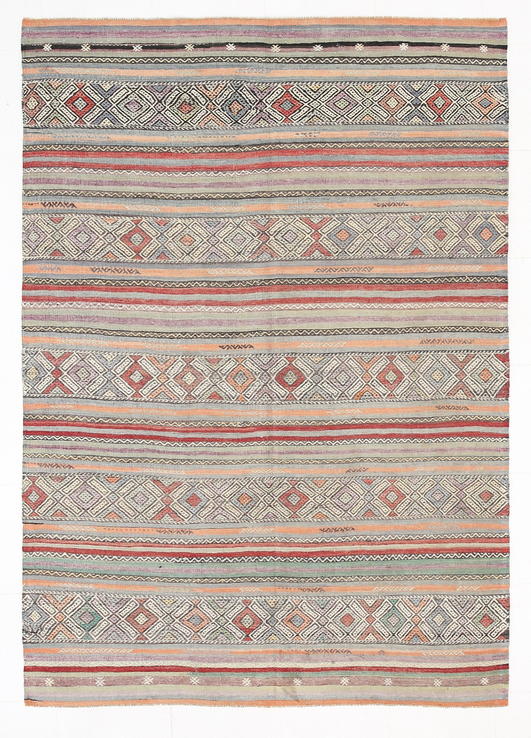 Vintage Kilim Anatolian 5’10’’ x 8’4’’ ft