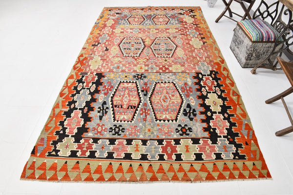 Vintage Kilim Anatolian 5'11" x 10'9" ft