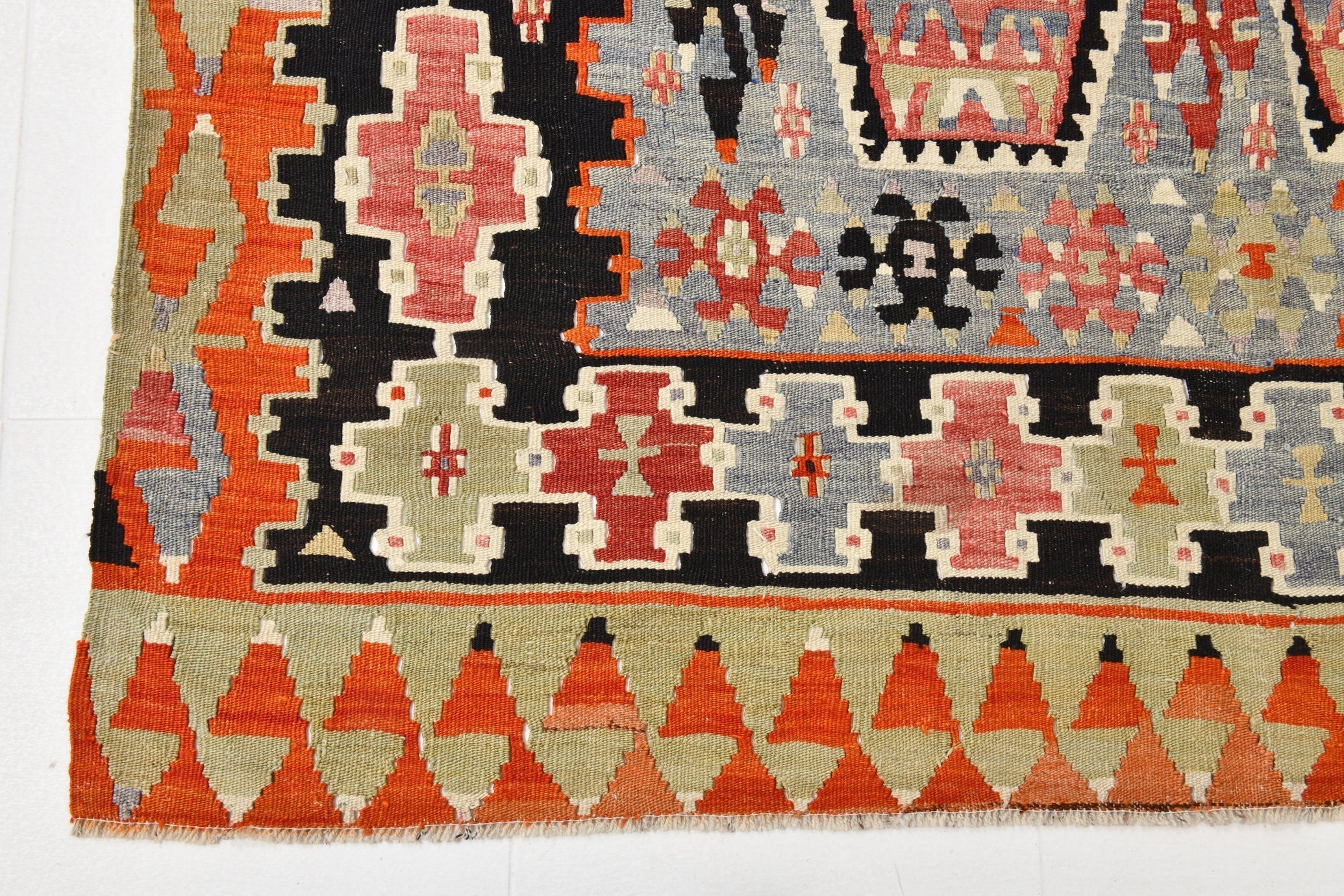 Vintage Kilim Anatolian 5'11" x 10'9" ft
